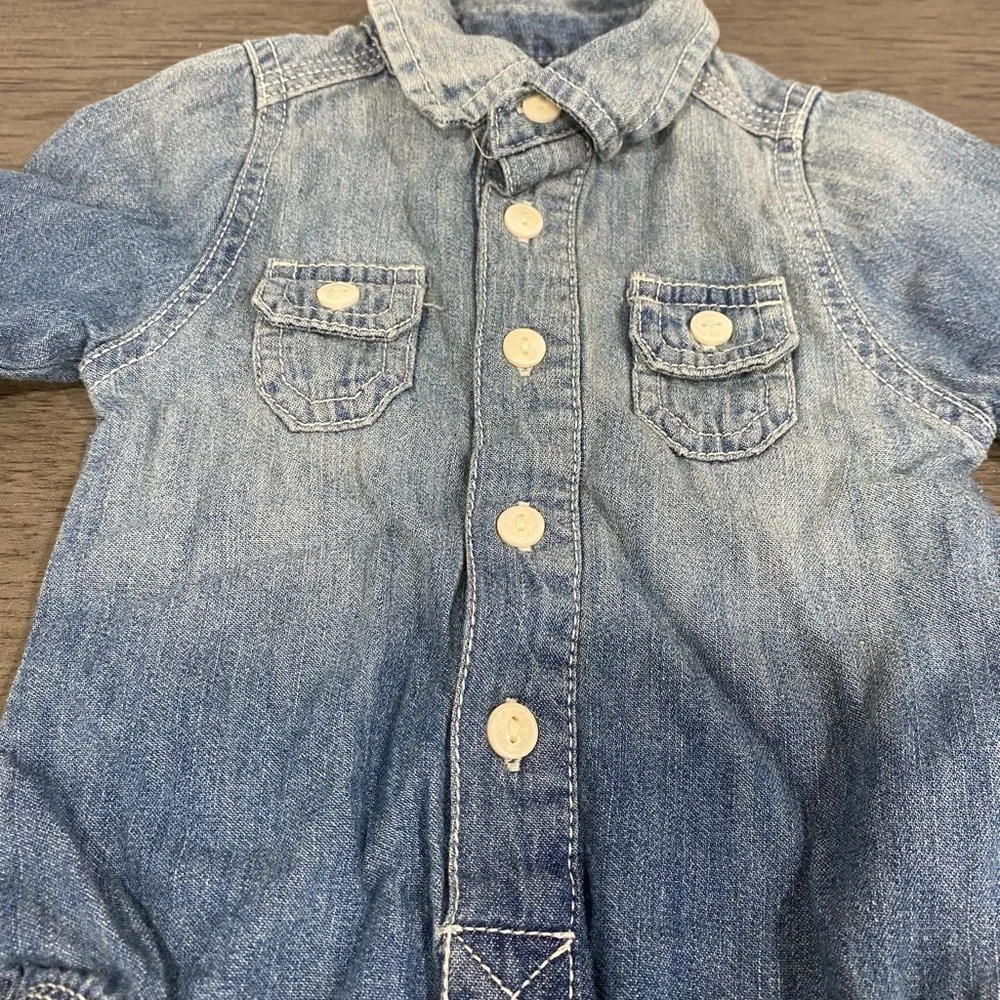 OshKosh B'gosh Baby Boy Denim Long Sleeve Onesie 6m Blue